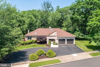 2381 Greensward S, Warrington, PA 18976