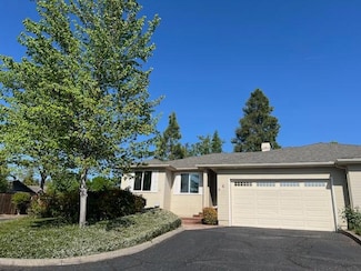 2398 Springbrook Rd Unit 6, Medford, OR 97504