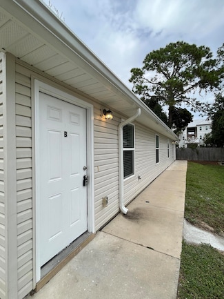 19 Park Cir SE Unit B, Fort Walton Beach, FL 32548