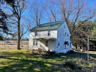 3355 Ernsberger Rd, Mansfield, OH 44903