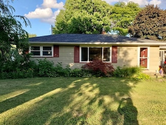 22 Fairview Ct, Rochester, NY 14612