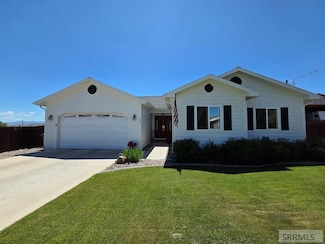 1006 Bryan Ave, Salmon, ID 83467