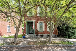 151 Main St, Womelsdorf, PA 19567
