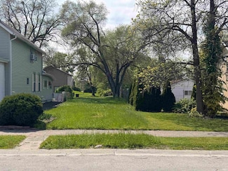 2120 Smith St, Fort Wayne, IN 46803