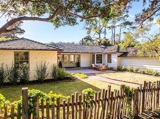 25984 N Mesa Dr, Carmel, CA 93923