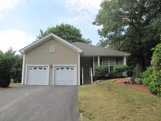7 Summerfield Dr, South Grafton, MA 01560