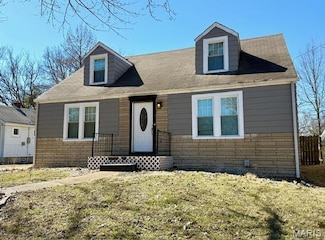 19 S Schlueter Ave, Saint Louis, MO 63135
