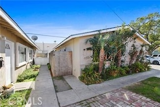 125 N Fir St, Orange, CA 92868