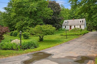 9 Deer Run Cir, Kingston, NH 03848