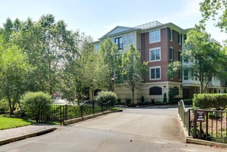 2801 Glenwood Gardens Ln Unit 101, Raleigh, NC 27608