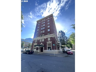 1005 SW Park Ave Unit 707, Portland, OR 97205