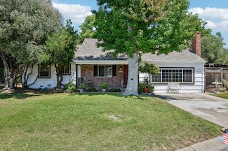 3801 Woodcrest Rd, Sacramento, CA 95821