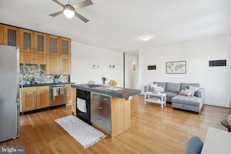1731 S St NW Unit 11, Washington, DC 20009