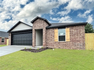1661 Ridgeview Dr, Springdale, AR 72762