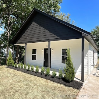 1611 N Atlanta Ct, Tulsa, OK 74110