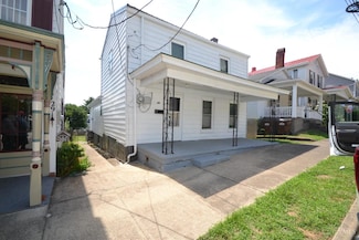33 N 4th St, Ripley, OH 45167