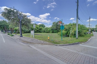 6404 SW 46th St, Davie, FL 33314