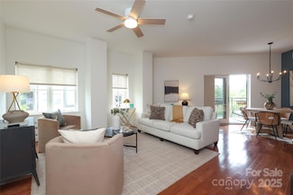 721 Governor Morrison St Unit 520, Charlotte, NC 28211