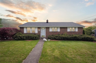 53 Maplewood Ct, Delmont, PA 15626