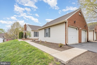 2077A Raleigh Rd, Hummelstown, PA 17036