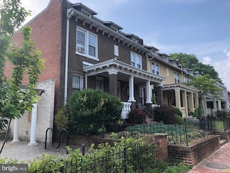 308 13th St SE Unit 3, Washington, DC 20003