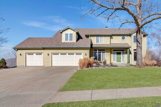 5700 SW Clarion Ln, Topeka, KS 66610