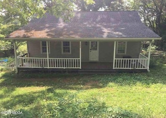 142 Hampton St, Lula, GA 30554