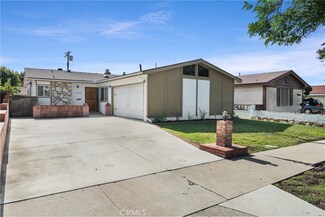 1414 W Dolores St, Wilmington, CA 90744