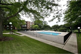3505 Lakeview Dr Unit 111, Hazel Crest, IL 60429