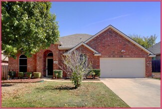 1117 Hidden Lake Dr, Burleson, TX 76028