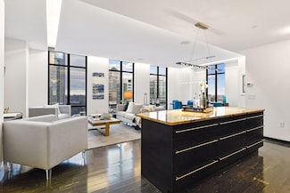 201 S 11th St Unit 1530, Minneapolis, MN 55403