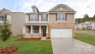 1704 Vanderlyn St, Monroe, NC 28112