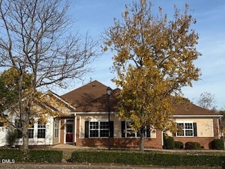 4713 Ivy Crest Ct, Raleigh, NC 27604