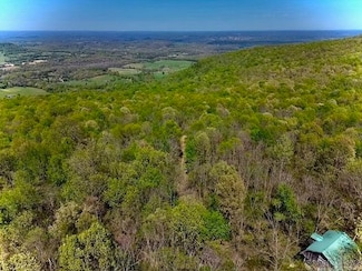 000 W Crow Dr Hills, Marshall, AR 72650