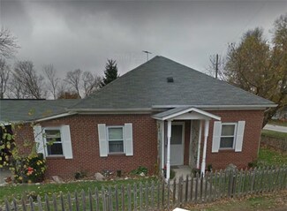 6972 E Middletown Rd, Waldron, IN 46182