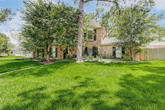 18103 Ravenfield Dr, Houston, TX 77084