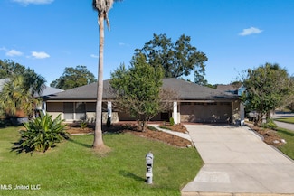 15 Villa Cove Dr, Gulfport, MS 39507