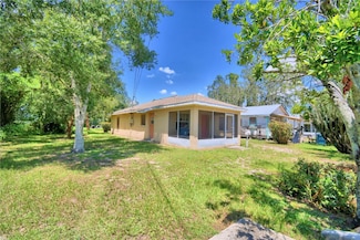 317 C St, Lake Wales, FL 33853