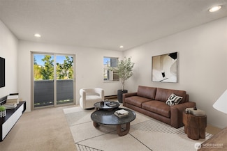 4800 Fauntleroy Way SW Unit 306, Seattle, WA 98116