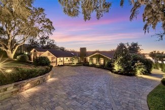 1945 Overlook Dr, Mount Dora, FL 32757