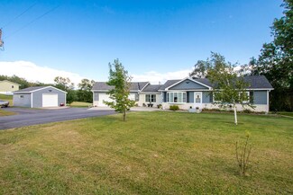 21593 Finley Cir, Richmond, MN 56368