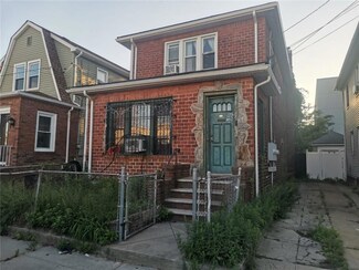 345 Beach 73rd St, Arverne, NY 11692