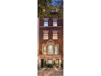 48 E 81st St, New York, NY 10028