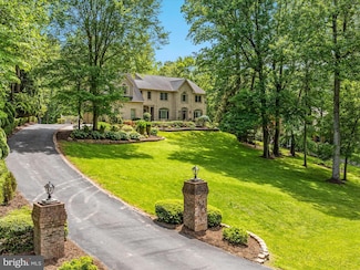 11905 Henderson Ct, Clifton, VA 20124