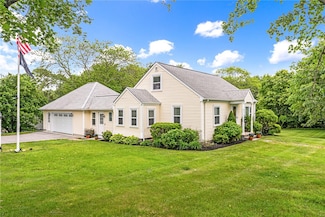 33 Upland Way, Barrington, RI 02806
