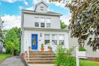 45 Baldwin St, Bloomfield, NJ 07003