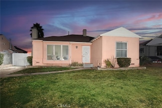 9821 S 8th Ave, Inglewood, CA 90305