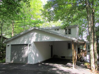 206 Spring Creek Ln, Drums, PA 18222