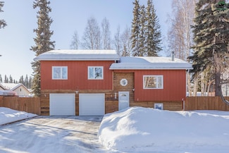 365 Cindy Dr, Fairbanks, AK 99701