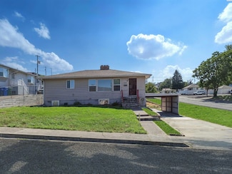 2004 15th Ave, Lewiston, ID 83501
